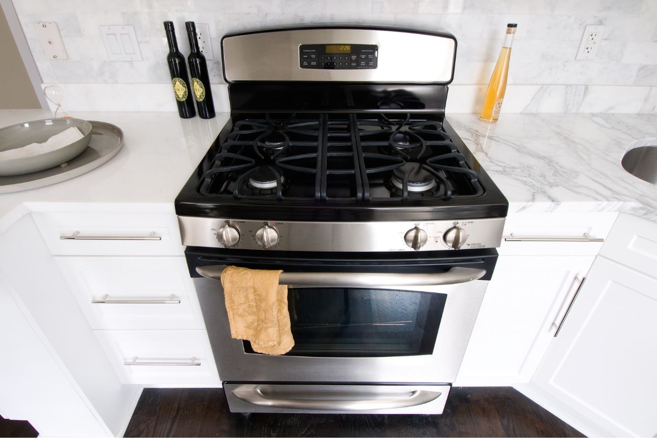 Image of a freestanding oven in a kitchen