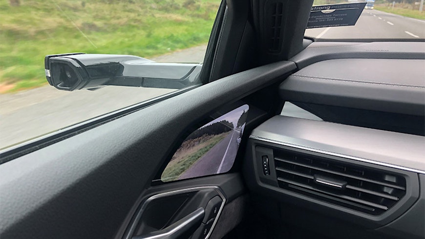 19dec audi e tron 55 advanced quattro mirror