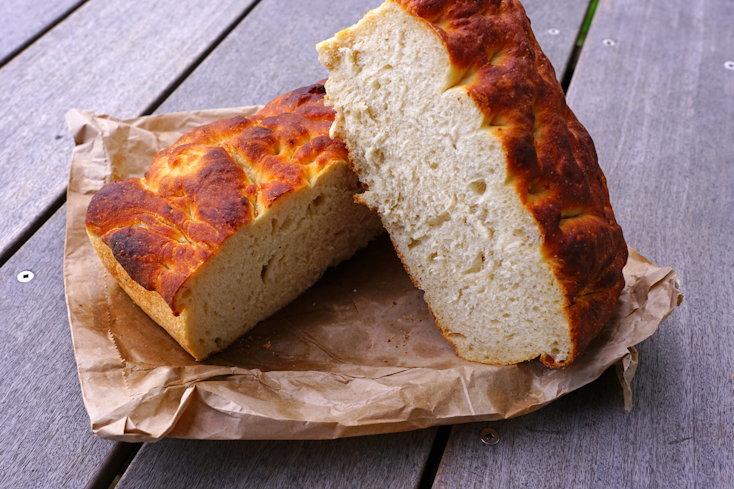 Fresh sourdough potato Māori bread (rēwena)