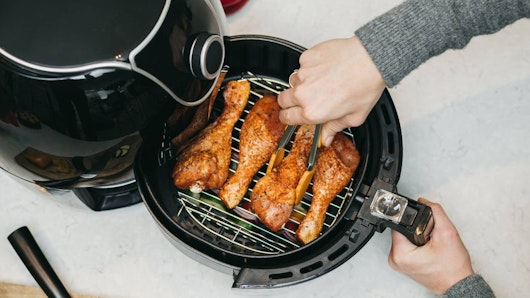 Image of an air fryer