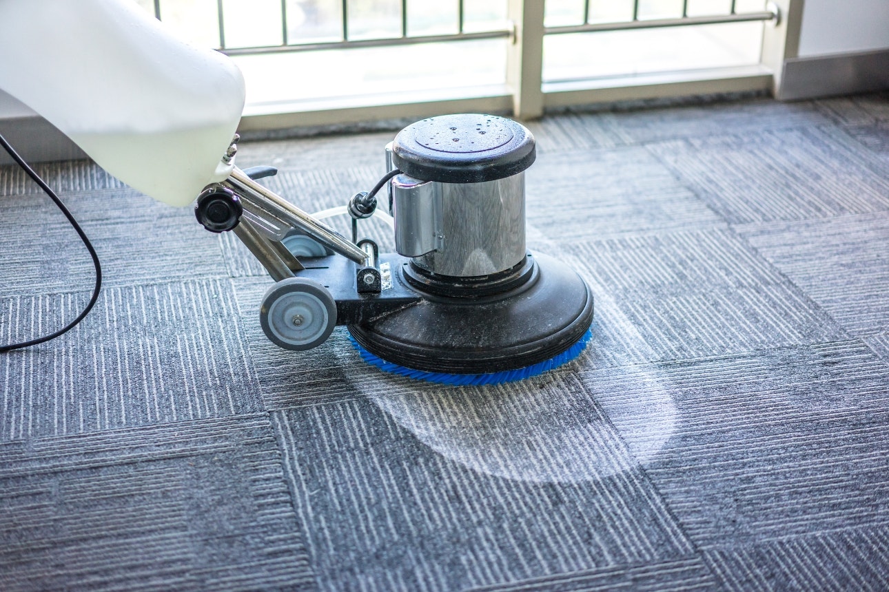 Carpet washer.